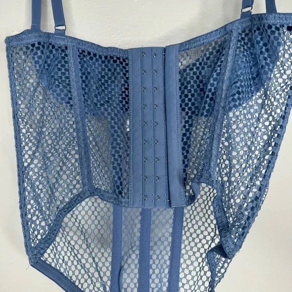 Urban Outfitters out from under blue overdrive fishnet corset NWT medium - Picture 6 of 6